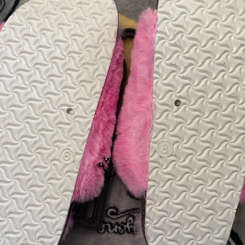 Secret Treasures Pink and Blue Fuzzy Slippers - Picture 3 of 4